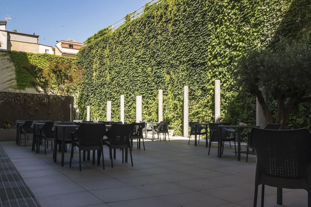 Hotel Milano Castello Kültér fotó